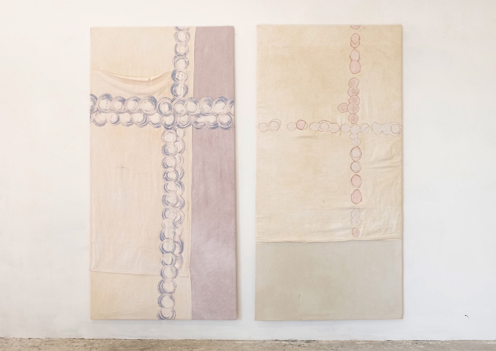 SINGLE BED - WALL PIECE