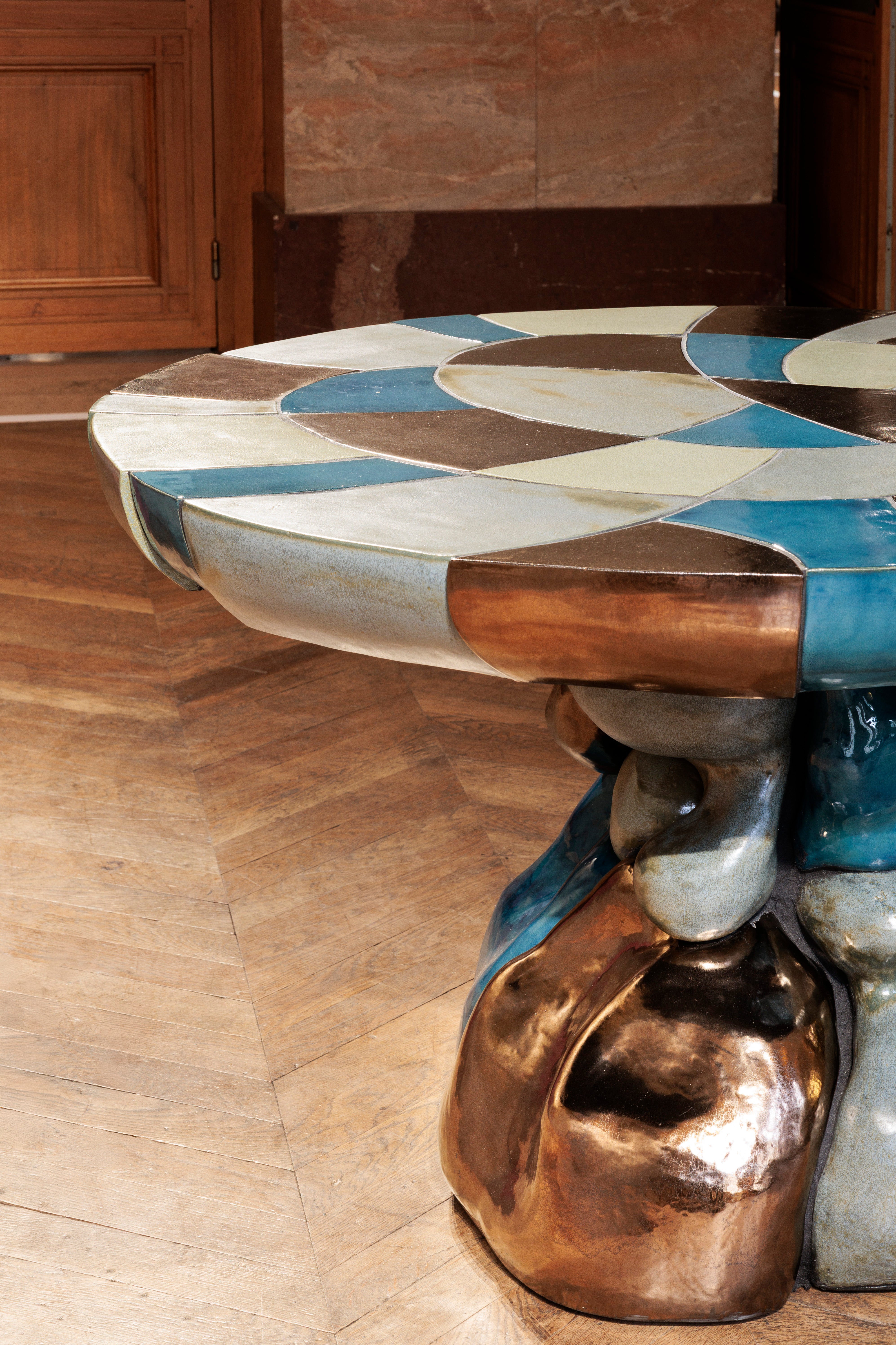 SIDE TABLE - NO PAIN NO PEARL - DREW ABRAHAMSON