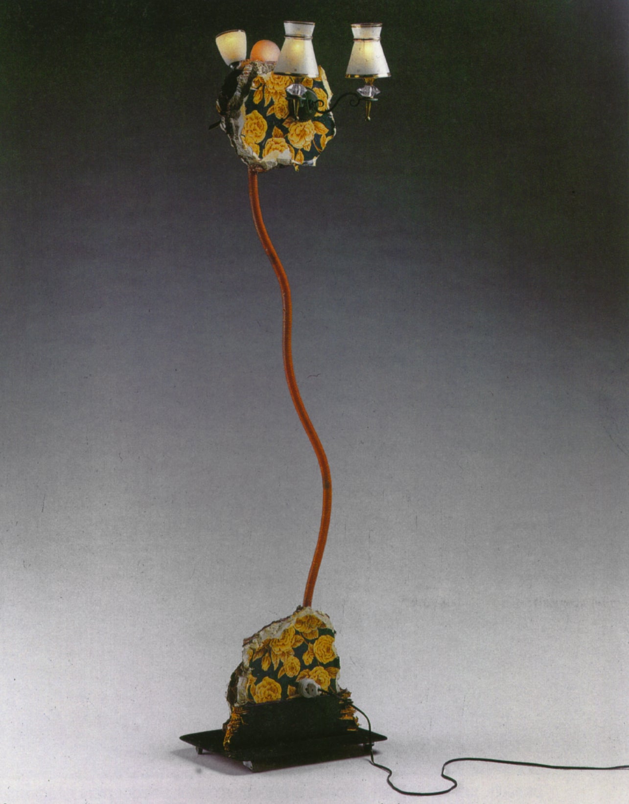 QUELLE HORREUR - BEYROUTH - LAMP