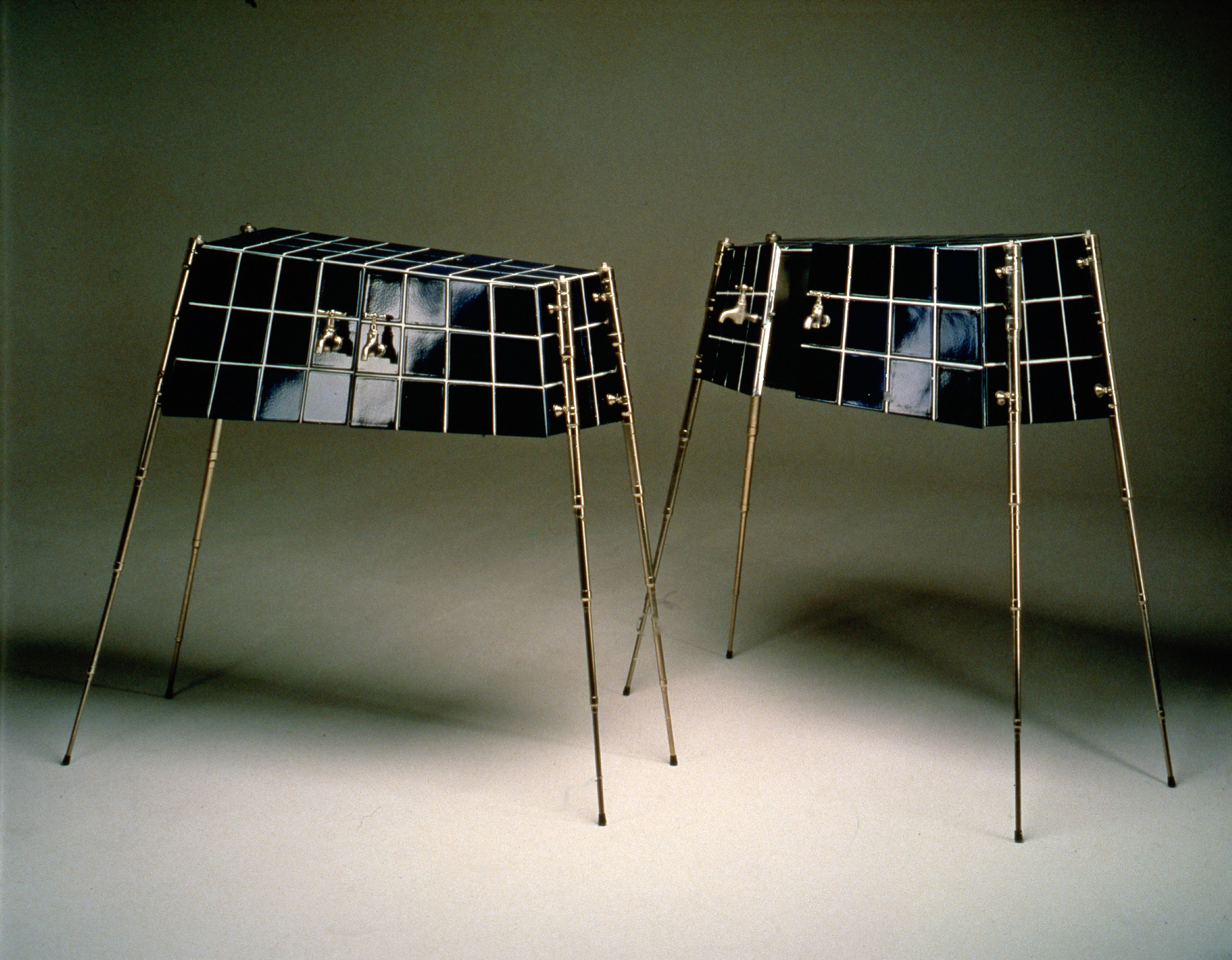 QUELLE HORREUR - LIVING ROOM BUFFETS - BUFFET