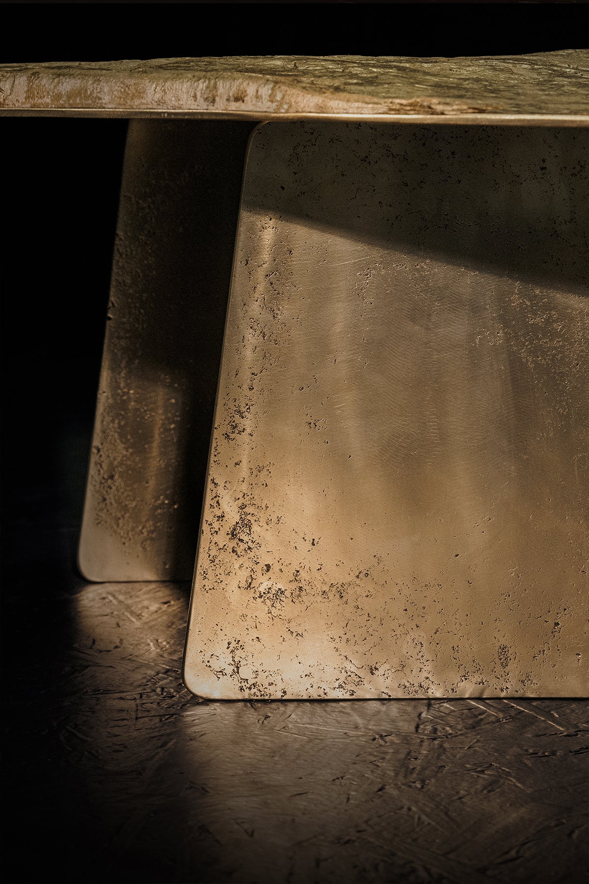 STONEAGE LD - COFFEE TABLE