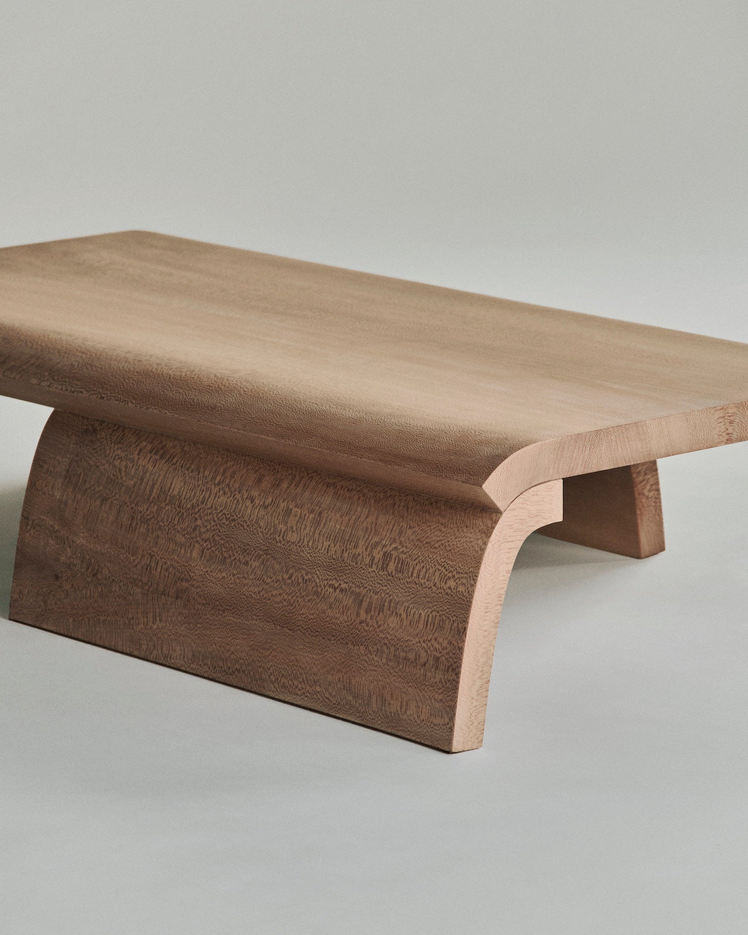 COFFEE TABLE - MONO EDITIONS - PLANE TREE